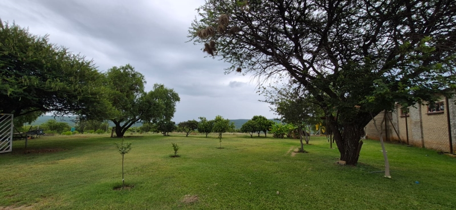 10 Bedroom Property for Sale in Swartruggens North West